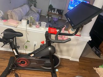 Pro-form studio bike