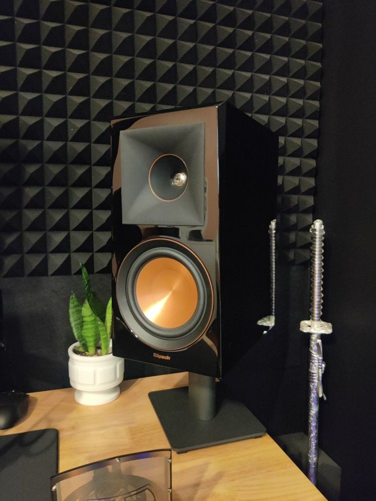 Klipsch RP600M Bookshelf Speakers Setup (with subwoofer, amp & stands