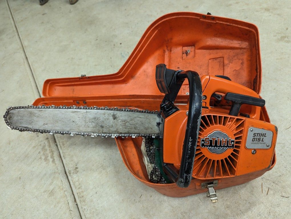 Stihl 015 L Vintage Chainsaw STIHL 015 チェーンソー Stihl 015 L Vintage Chainsaw STIHL 015 チェーンソー