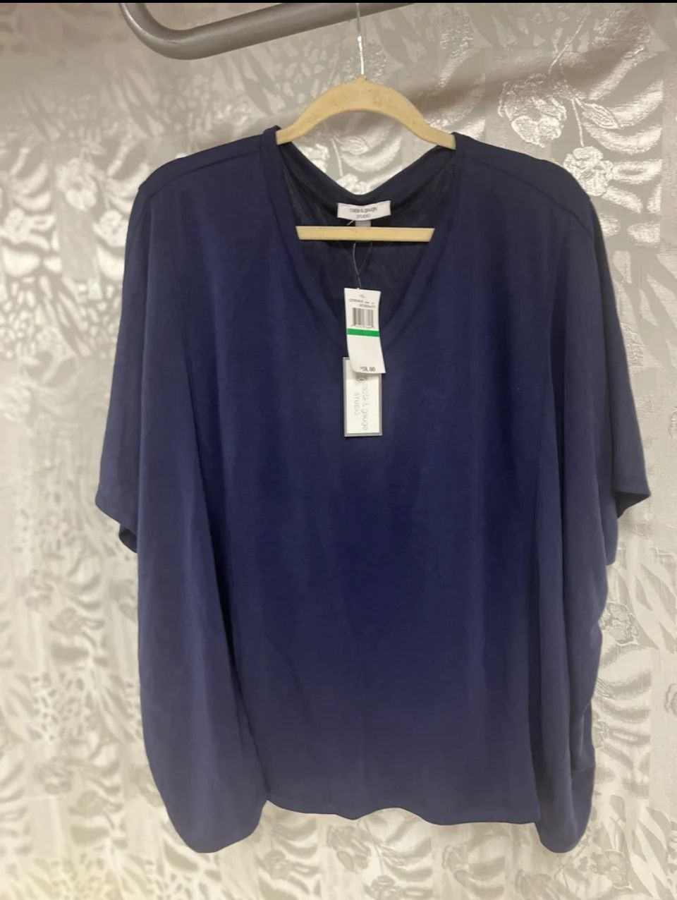 Women Cable & Gauge Top