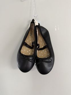 New Girls Shoes Size 11