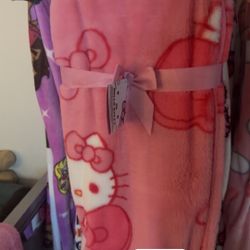 Hello Kitty Bow Blanket 