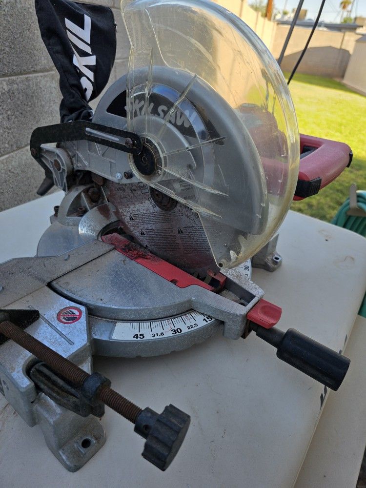 10" SKILSAW MITER SAW