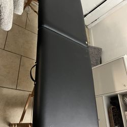 Massage Table 