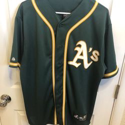 Nice A’s Jersey Size L