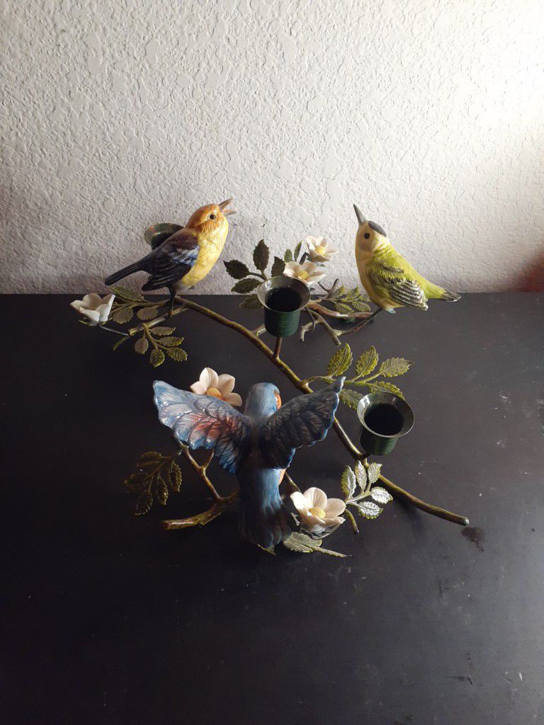 GORGEOUS Pair of VTG 12" Metal Birds & Floral 3 Candelabra Made in Taiwan.
