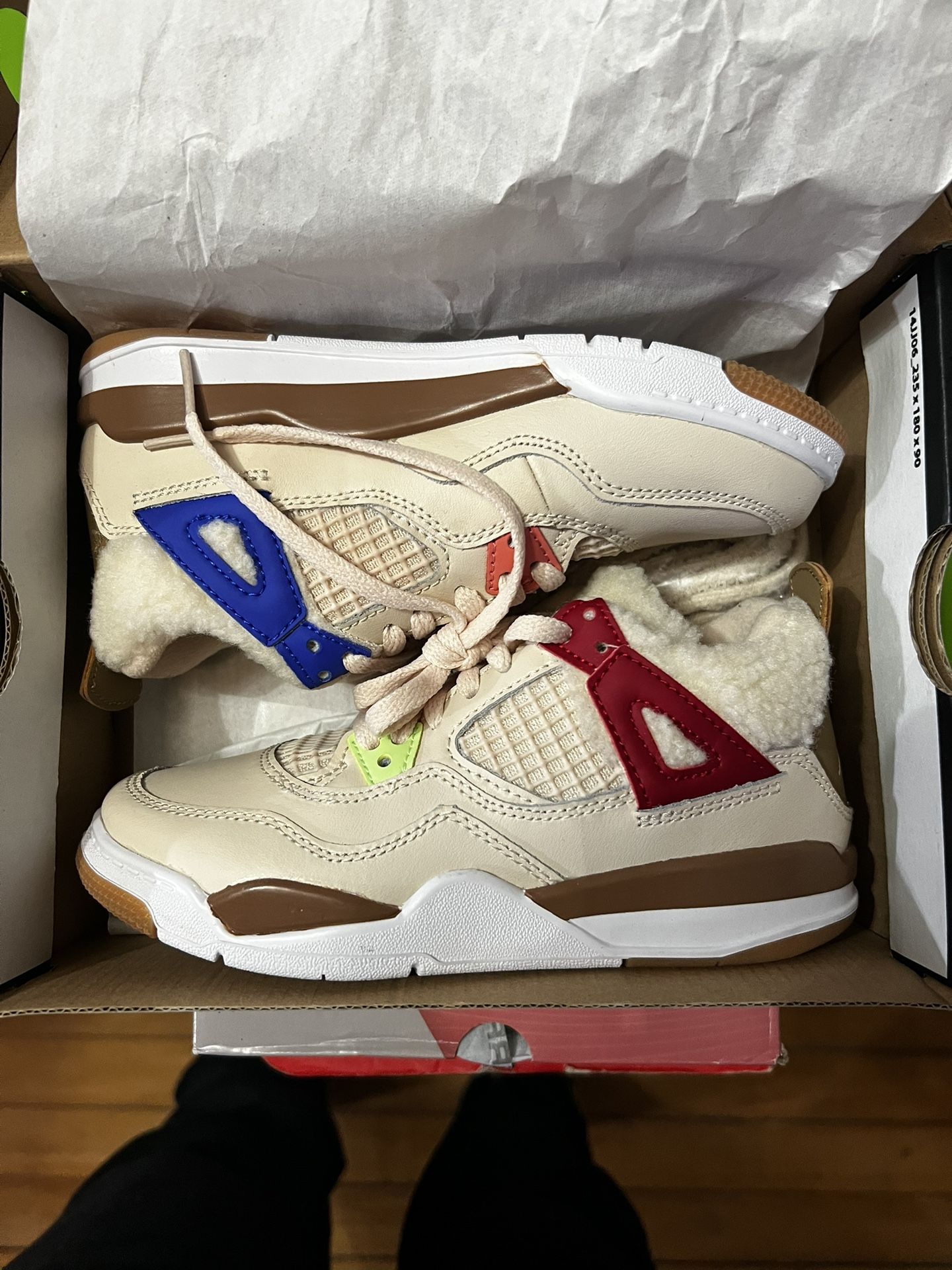 Jordan 4 Retro