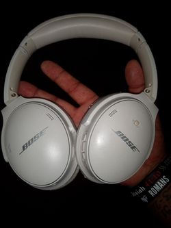 Bose QuietComfort Noise Cancelling Headphones - White Smoke