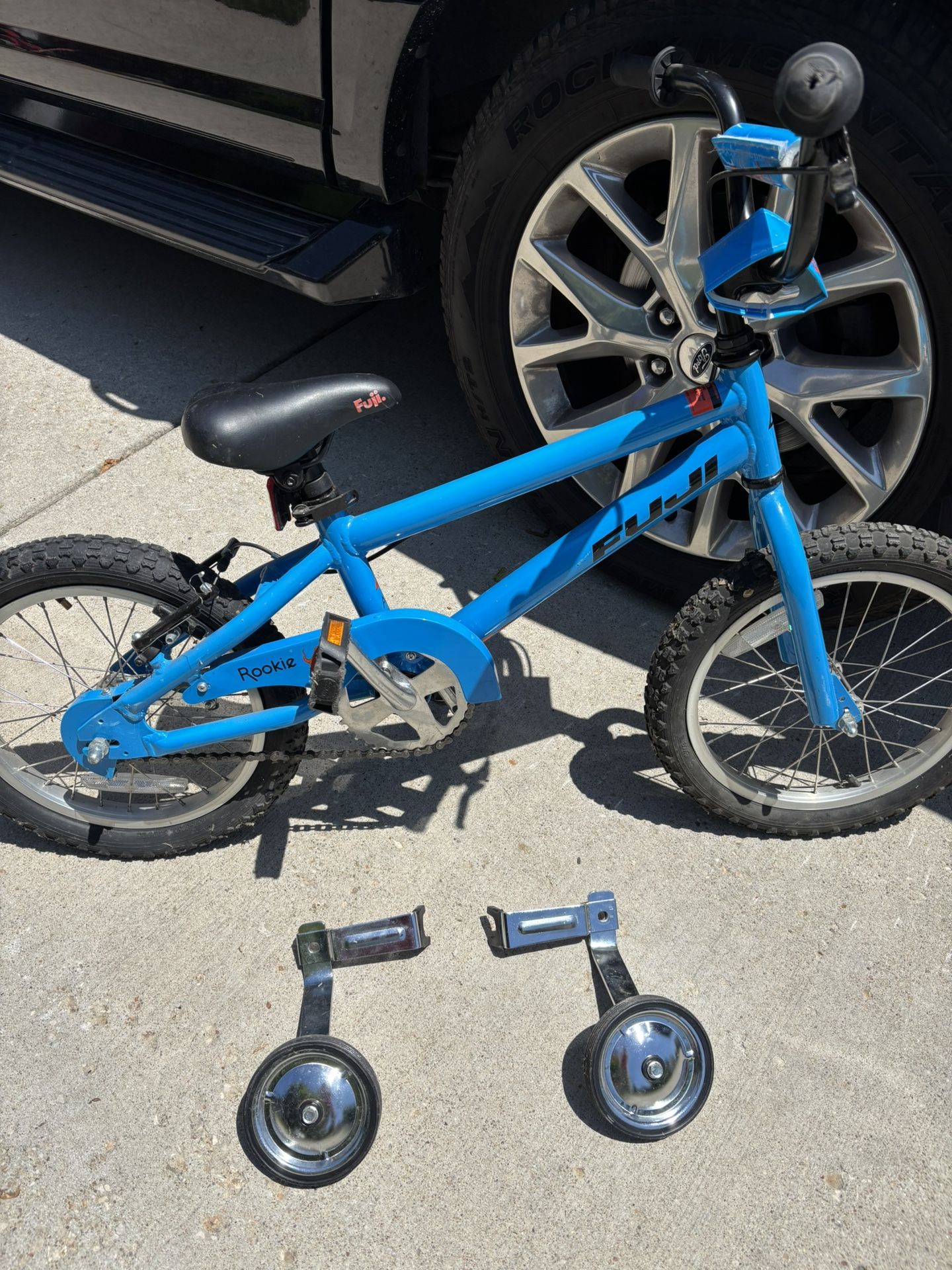 Kids Bike With Training Wheels