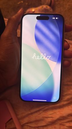 pink iphone 15