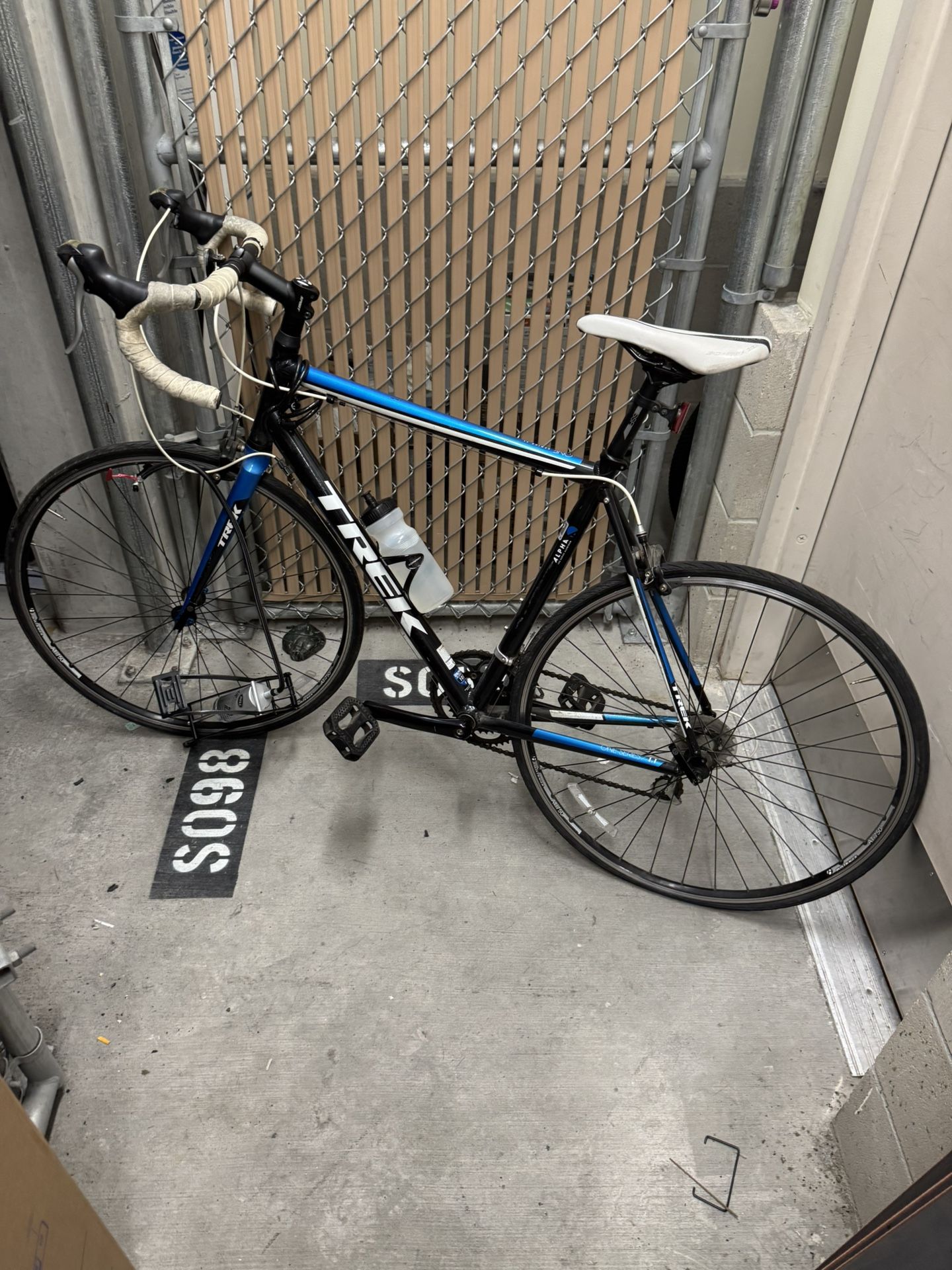 2012 Trek 1.1 Road Bike 