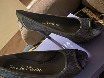 Brand New “Pour La Victoria” Peeptoe Pump 