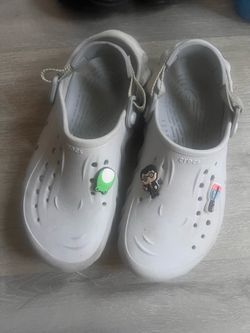 Crocs echó clogs gray