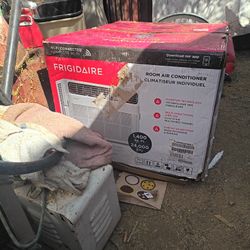24000 Btu Covers 1400 Sq Foot Home Brand New In Box