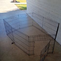 Dog cage $25