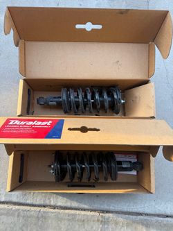 Front struts Nissan titan V8 2005