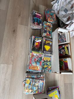 900+ comics book lot for sale DC/Marvel/Image/ Valorant