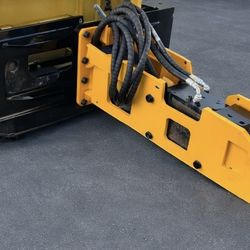 Skid Steer Hydraulic Breaker