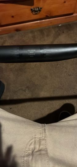 Santa Cruz carbon riser bars