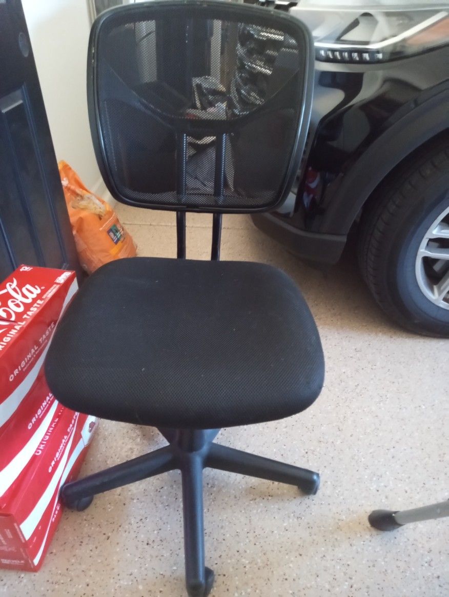 Clean Office Chair Adjustable