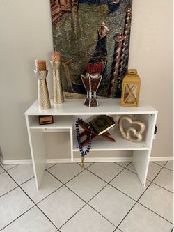 Stand / Console