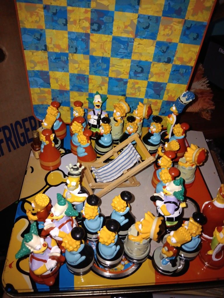 (Rare) The Simpsons. Vintage chess set one listed For $95 Plus My Price $45 Look Below
