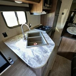 2018 Rv Coleman 