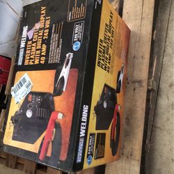 Plasma Cutter 40 Amps 240V