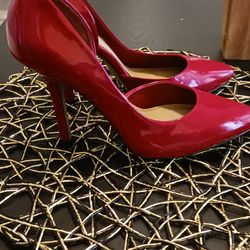 Nice Red Heels Only Wear The Ones Size 9