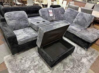 NEW SECTIONAL SOFA WITH OTTOMAN, INCLUDING FREE DELIVERY PAY UPON ARRIVAL