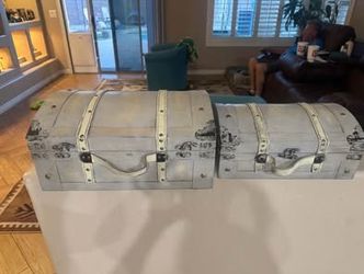 Decorative chests