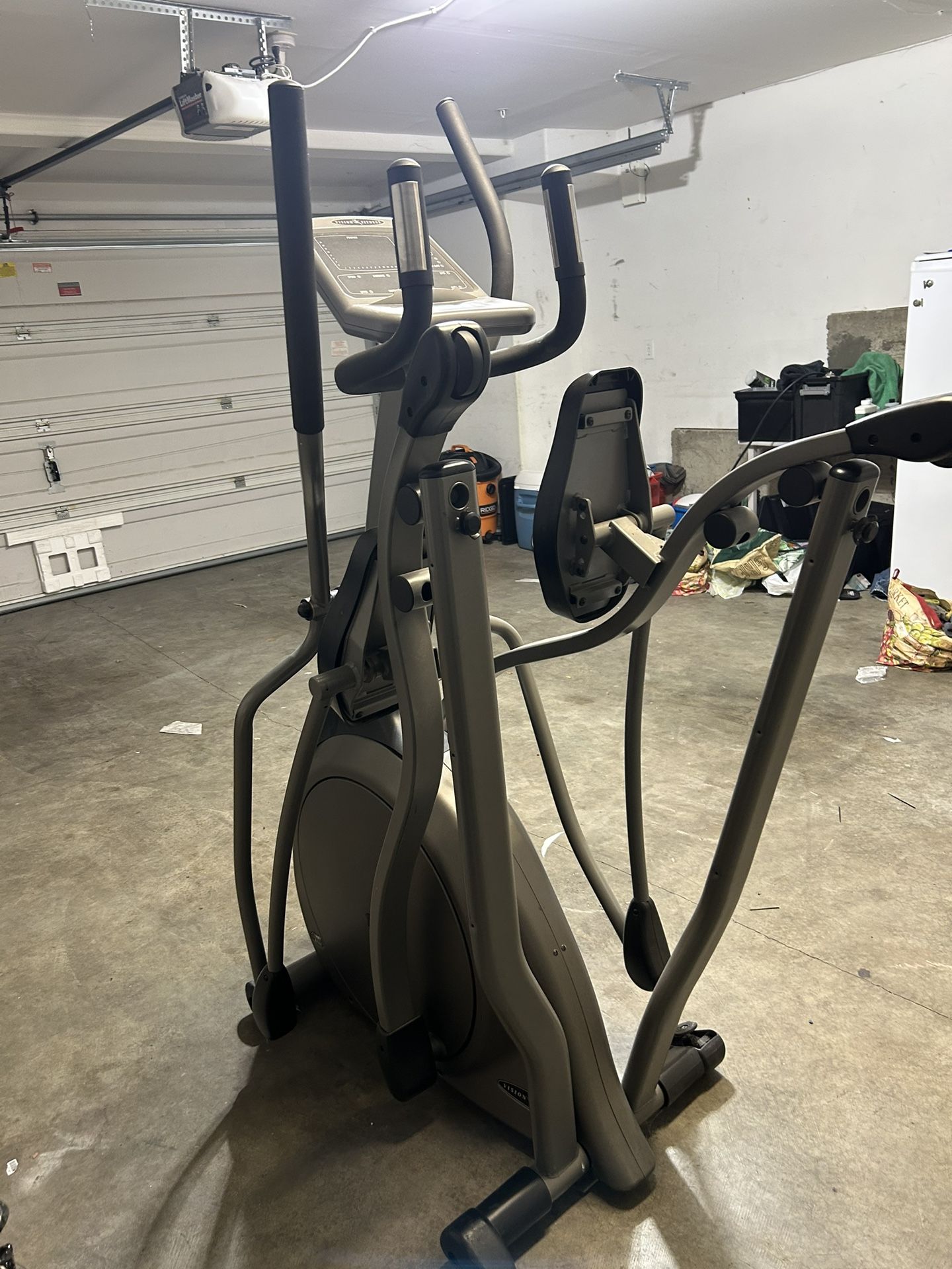 VISIONDE FITNESS Elliptical