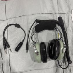 David Clark Aviation Headset Model H10-26 Passive Noise Canceling GA Adapter