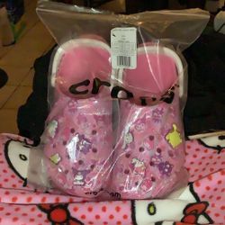 Hello Kitty Crocs 
