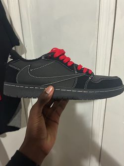 Jordan 1 low Travis Scott