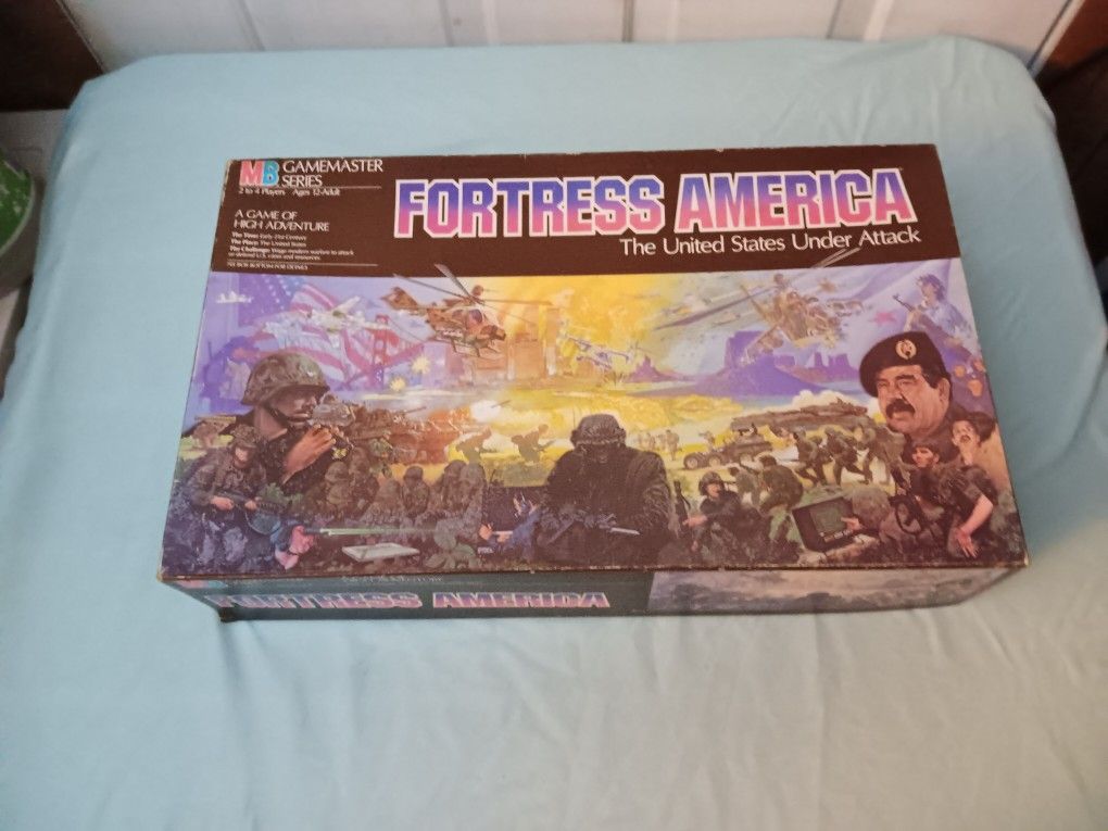 Vintage 1986 FORTRESS AMERICA BOARD GAME