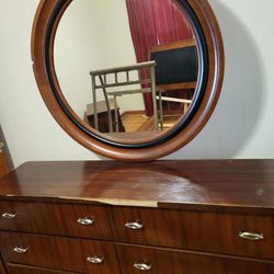 Need Gone ASAP Dresser w/ Mirror and 2 Nightstands 