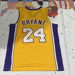 Boston Celtics Yellow Jersey Number Tatum 24
