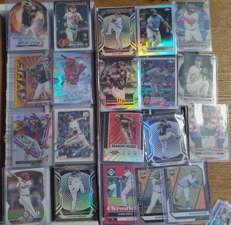 1300+ Baseball card lot
