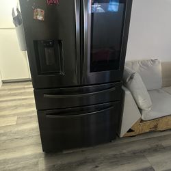 Samsung Refrigerator 