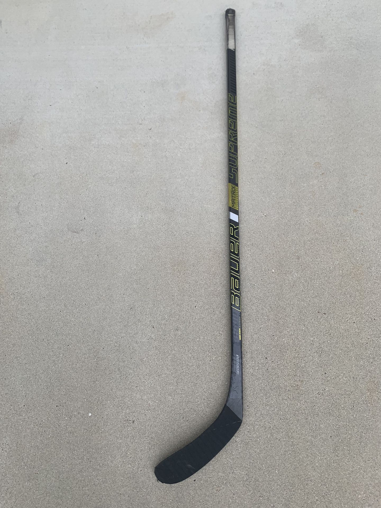 Bauer Supreme Matrix Hockey Stick (Left-Hand) - Excellent Condition