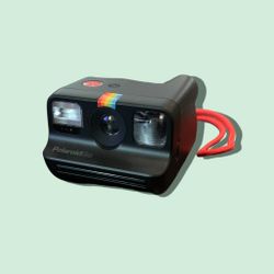 Polaroid Go Instant Camera With Film