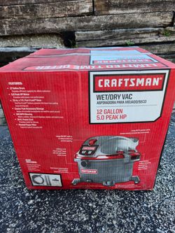 Craftsman vacuum 12 gallons  like new