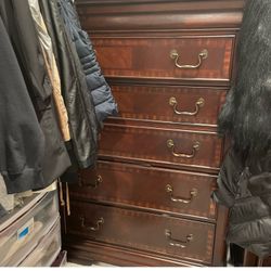 Cherry Solid Wood 6  Drawer Dresser With Mirror Attached,  Cherry Wood Floor Mirror, Cherry Wood 5 Drawer Chest 