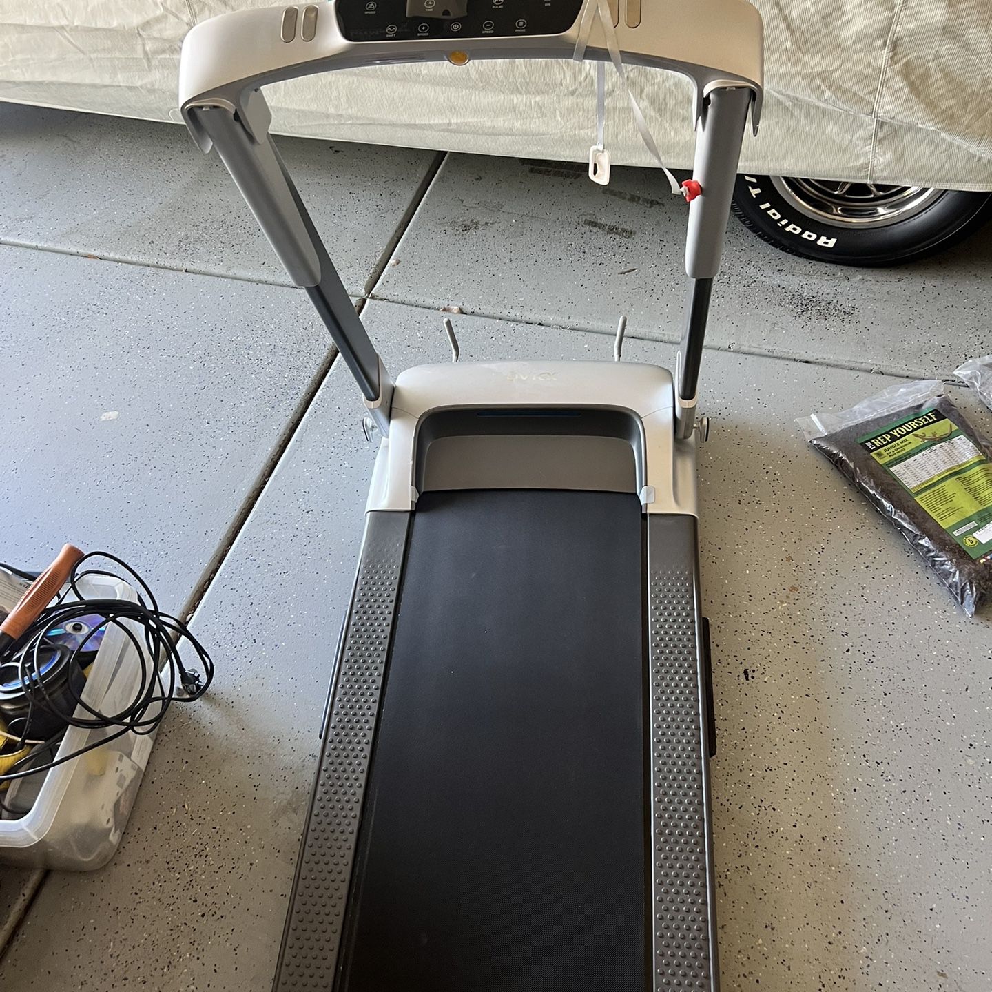 Folding OVICX Treadmill
