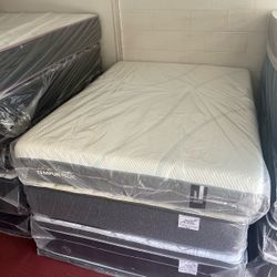 Queen Size Mattress TempurPedic Adapt  Medium Contour Technology Premium Comfort Factory Fresh & Sealed in Plastic Same Day Delivery