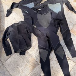 O'NEIL FULL BODY WET SUITS (3) 