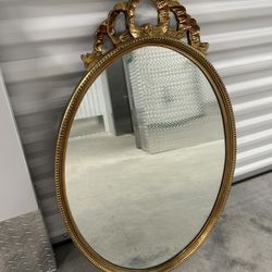 Mirror Vintage Style