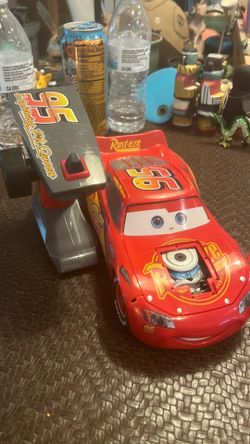 DISNEY PIXAR Cars Diecast Red #95 Lightning McQueen