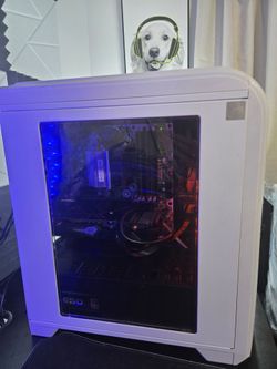 White Computer / Open to trade